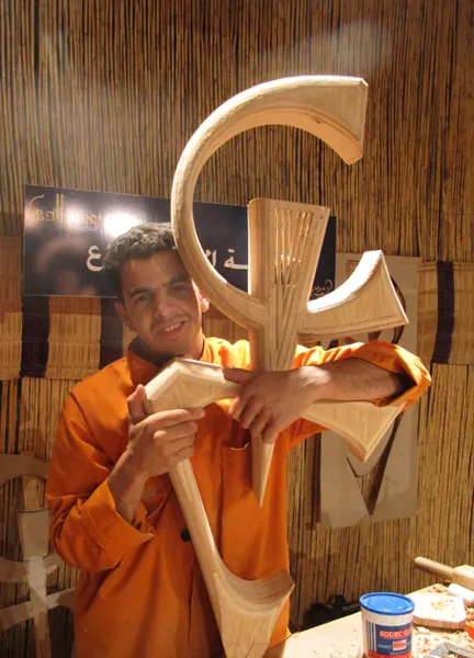 Halim Sammar Wins Morocco’s 2012 Handicraft Award — archive photograph